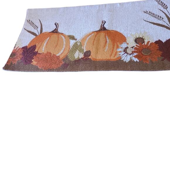 Croft & Barrow Pumpkins in a row Table Runner Harvest Season 5 ft x 1 Width - Picture 1 of 14